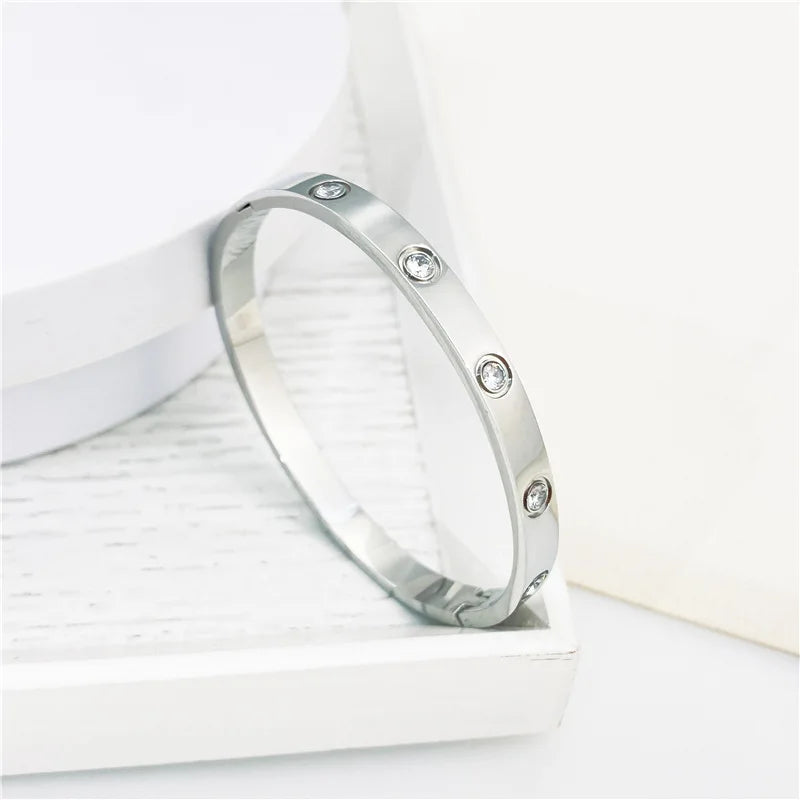 Elegant Zircon and Cross Nut Nail Bracelet/Bangle for Woman - Stainless Steel Screw Jewelry