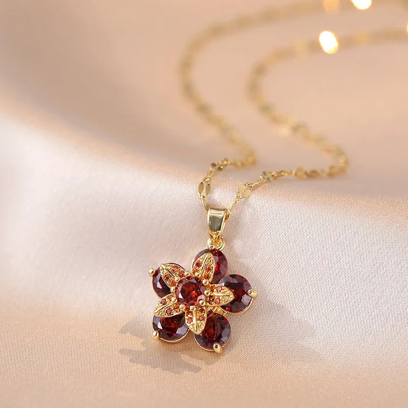 Shiny Zircon Romantic Flower Pendant Necklace for Women 